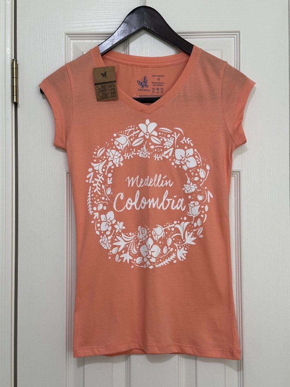 MORPHO Medellin Colombia Graphic Tee Coral Size M NWT